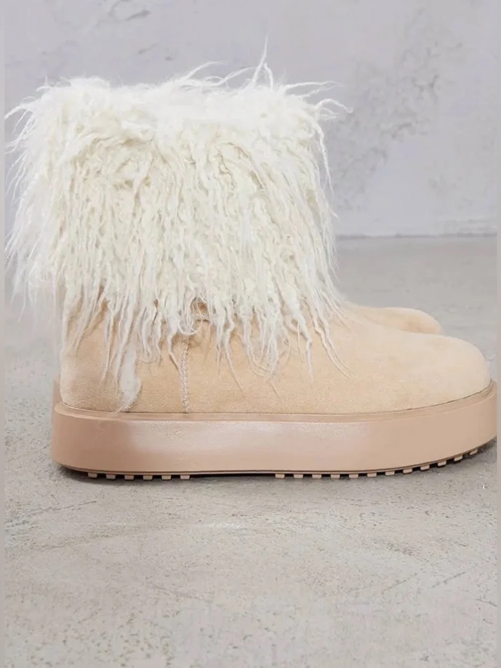 NIB Flawed Sz 9 PLT Cream Faux Suede Contrast Faux Fur Ankle Boot Off White